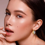Pendientes de aro minimalistas elegantes en forma de C para mujeres, mamás y niñas, nuevas delicadas cadenas de acero inoxidable, pendientes con pasador, joyería 2023