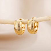 Pendientes de aro pequeños de Color dorado para mujer, pendientes de acero inoxidable de Color plateado, joyería Piercing de tendencia 2024, pendientes de regalo para mujer