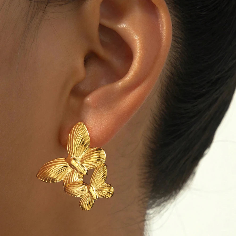 Pendientes de acero inoxidable con diseño de Súper Hada, delicados pendientes de lujo tallados con mariposas para mujer, joyería, regalos de fiesta, uso diario