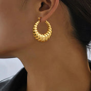Pendientes de acero inoxidable, nuevos diseños de moda, pendientes de escultura de silueta Vintage extraños para mujer, joyería, recuerdos de fiesta