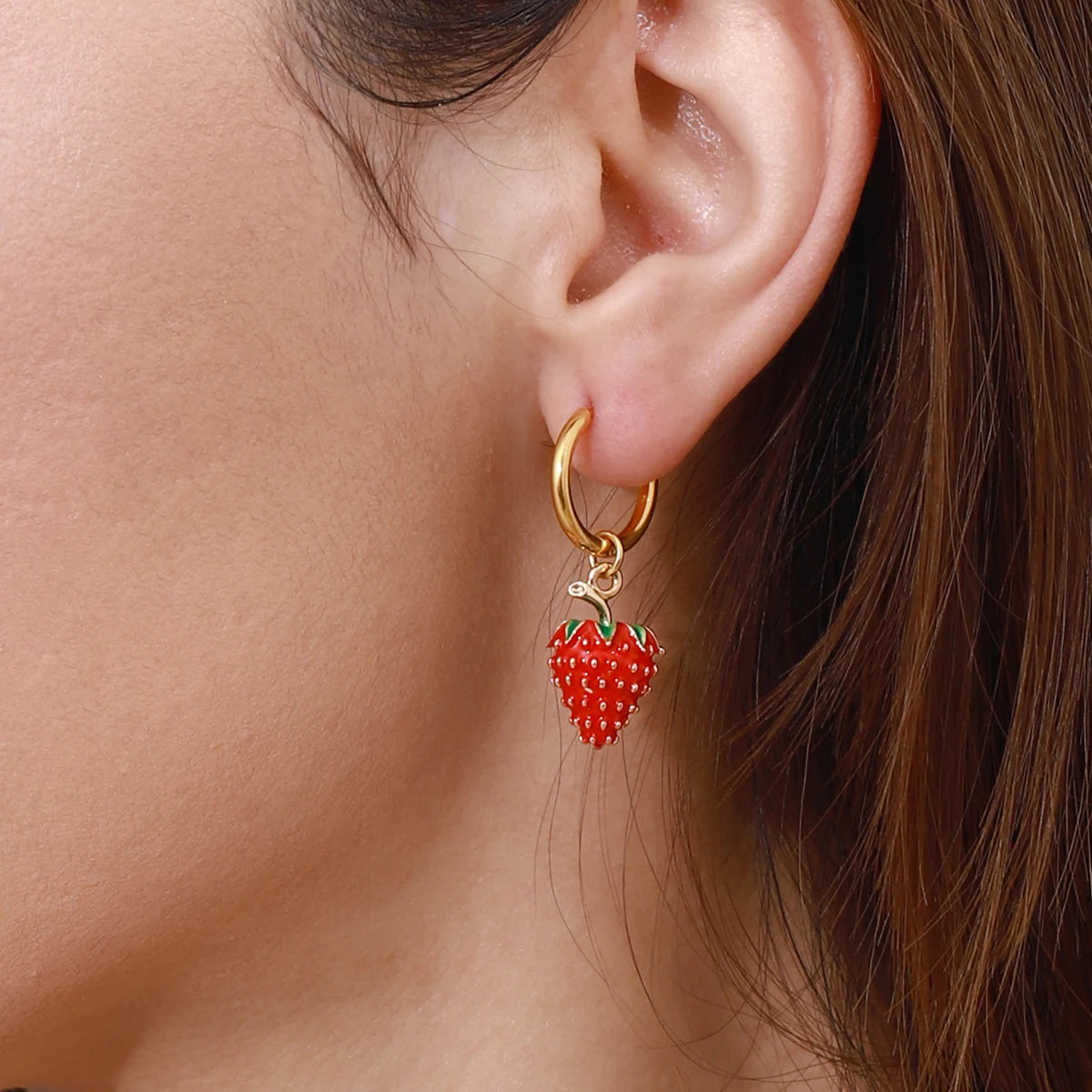 Zora-pendientes colgantes de acero inoxidable chapados en oro de 18 quilates para mujer, aretes colgantes de fresa y cereza, joyería resistente al agua de alta calidad